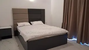 Apartment For Rent in Schofield Place Kollupity Colombo.03