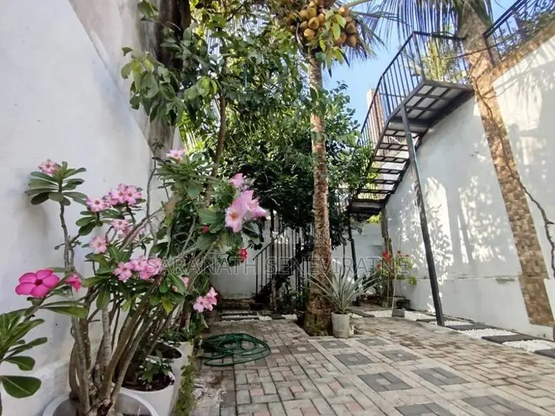 Two Story House for Sale Kiribathgoda Makola South
