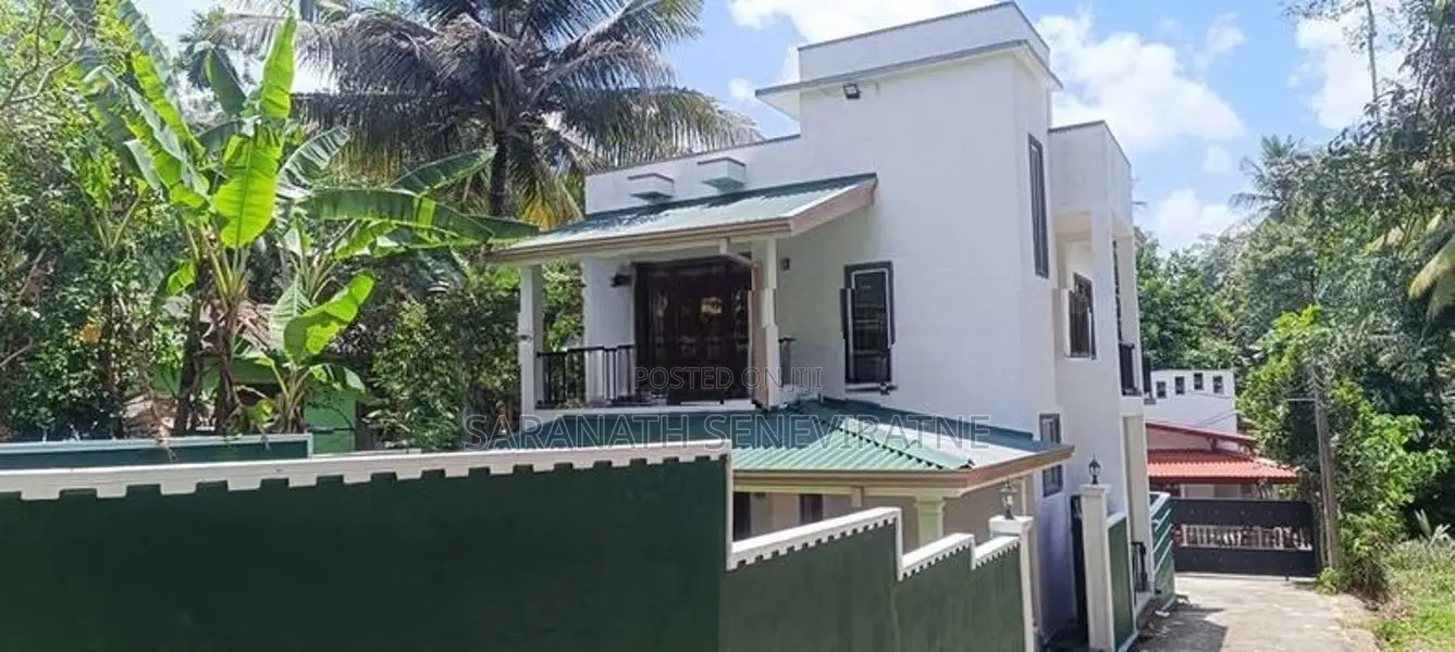 Modern New House for Sale in Kadawatha, Ganemulla Rd, with Furniture