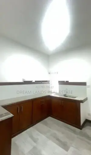 Upper floor for rent kirulapone