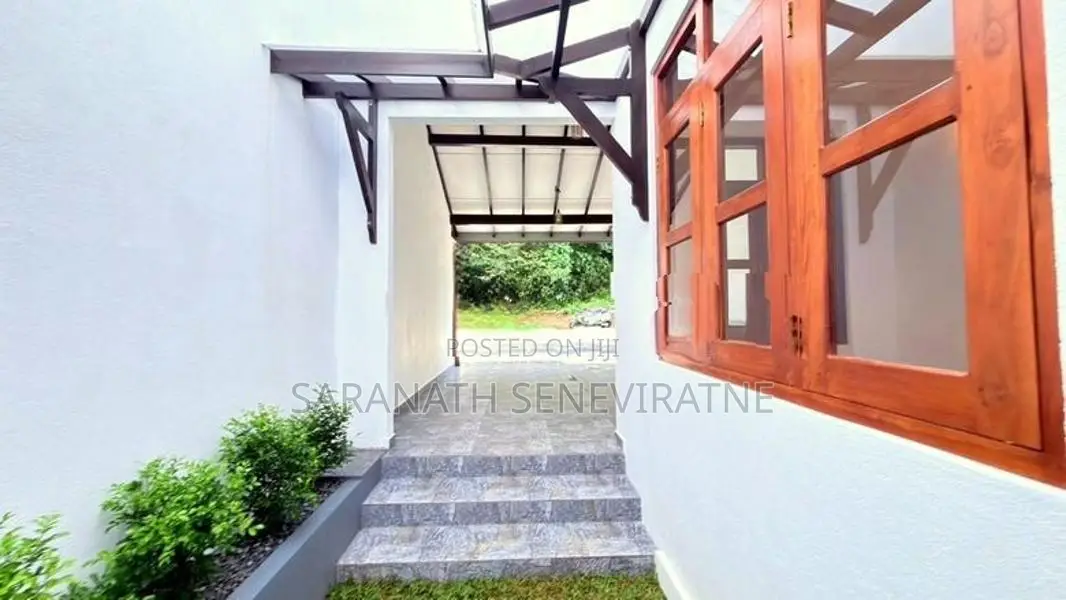 Brand-New Comfortable Family Home For Sale Kesbewa