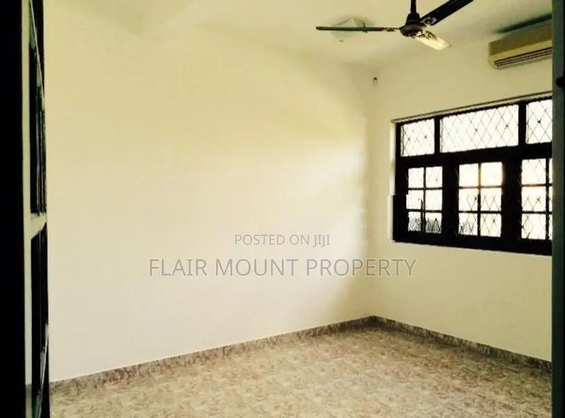 Two storeys independent house for rent in mount lavinia
