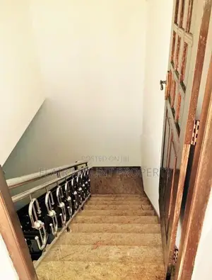 Two storeys independent house for rent in mount lavinia