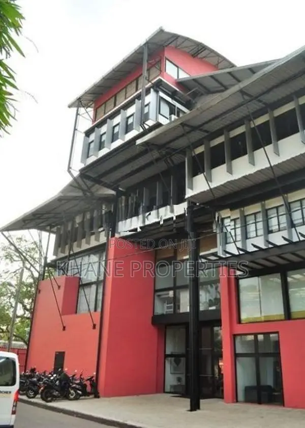 41,000 sq ft office space available for lease in Colombo 5