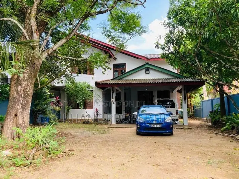22 Perch Property for Sale in Malabe