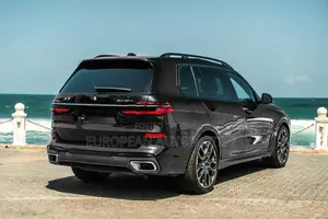 BMW X7 40D M-Sport 2025