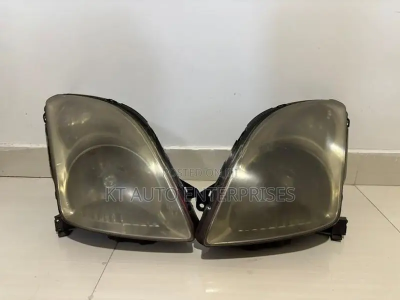 Suzuki Swift Beetle Head Lights