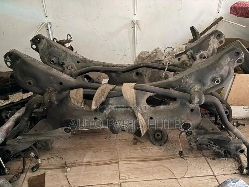 Honda Fit (GP5) Engine Bed With Balance Bar
