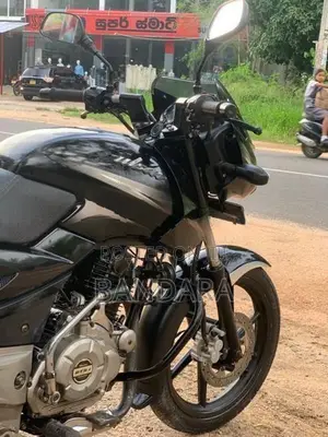 Bajaj Pulsar 150 2016