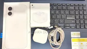 Apple iPhone 16 (Used)