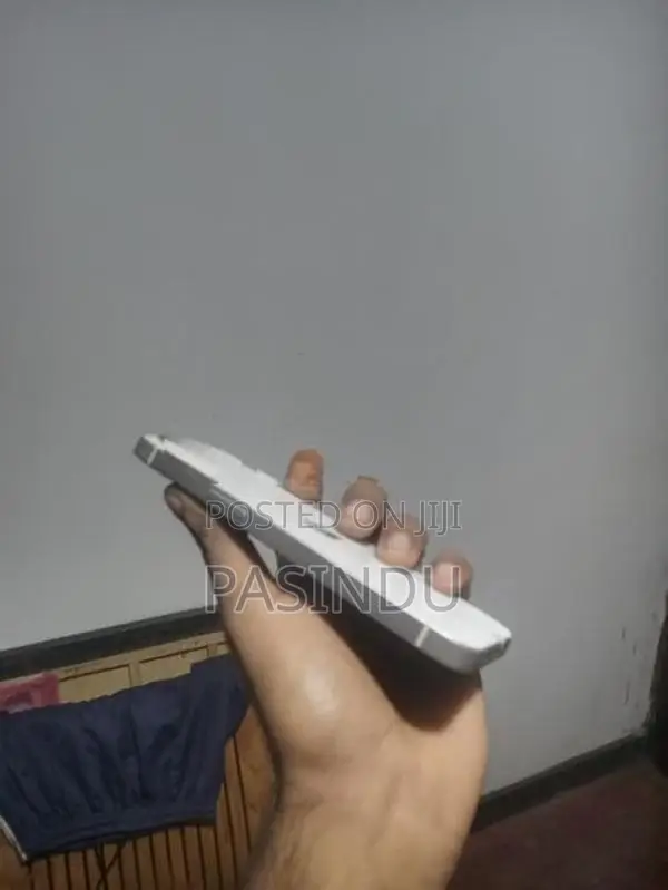 Apple iPhone 13 (Used)