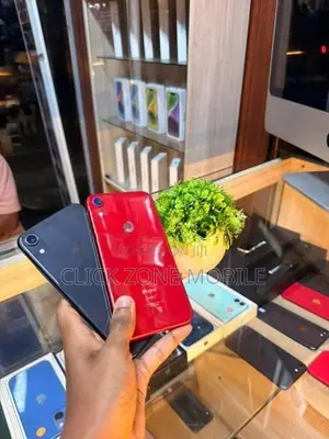 Apple iPhone XR 64GB (Used)