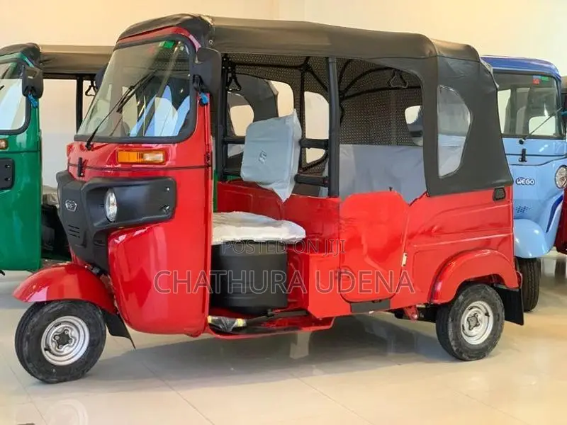 Bajaj RE 2026