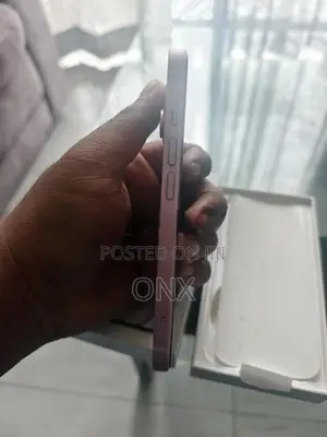 Apple iPhone 15 (Used)
