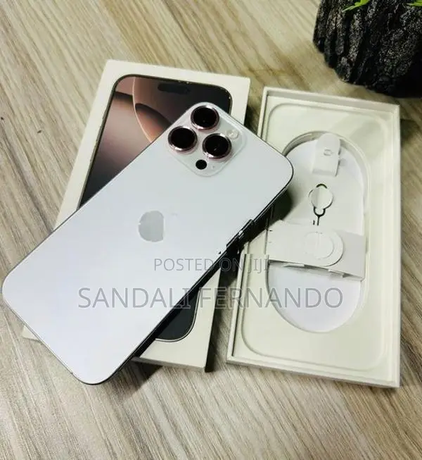 Apple iPhone 16 Pro Max (Used)