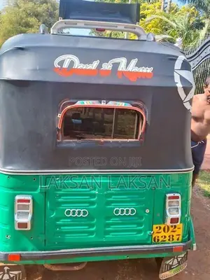 Bajaj RE 1994