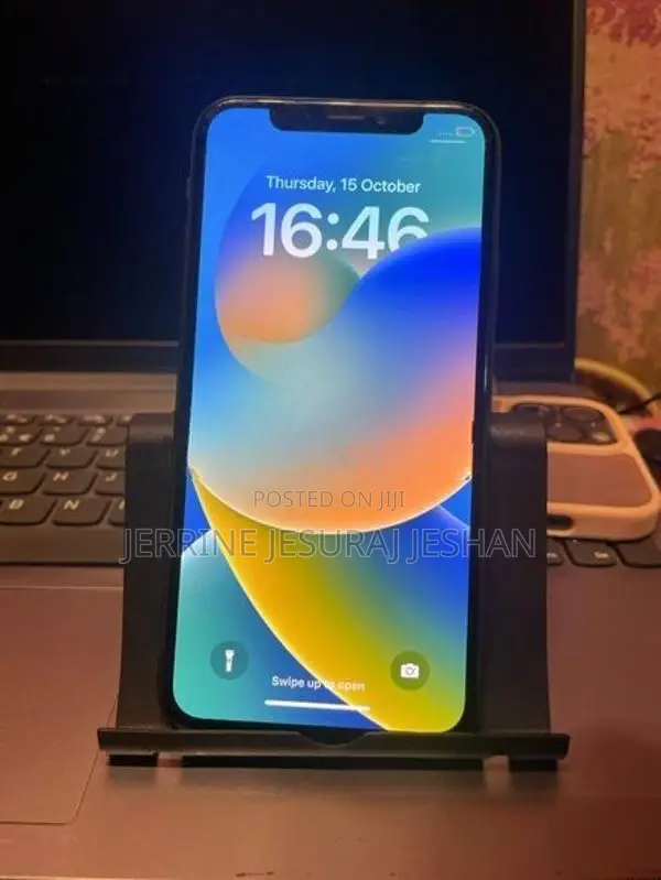 Apple iPhone X (Used)