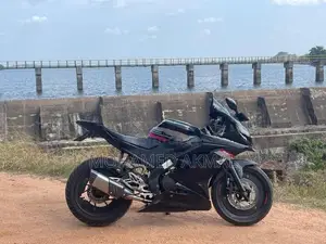 Yamaha R15 V3 2019
