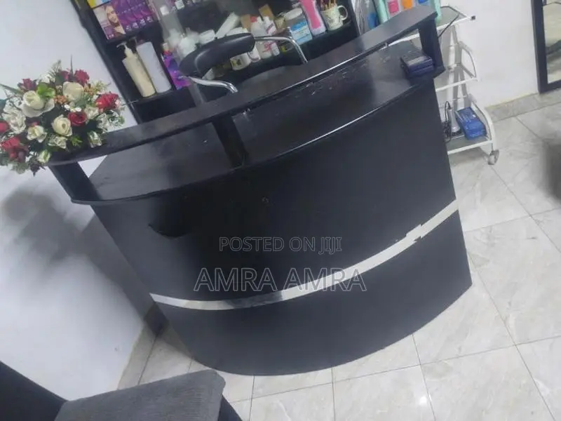 Cashier Table