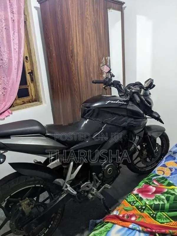 Bajaj Pulsar NS200 2019