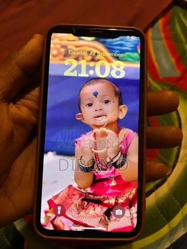 Apple iPhone XS 512GB (Used)