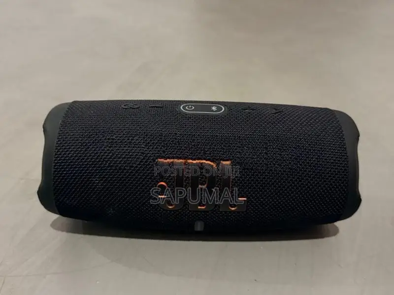 JBL Charge 5