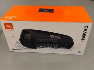 JBL Charge 5