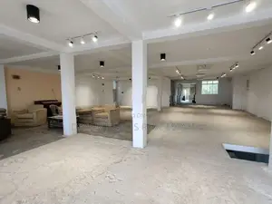Face To Fly Over - Building With Elevator For Rent In Nugegoda