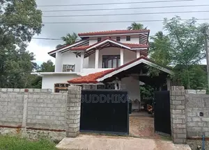 Luxury Living House In Negombo