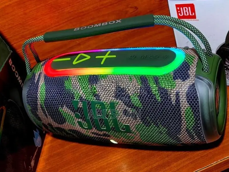 JBL Boombox