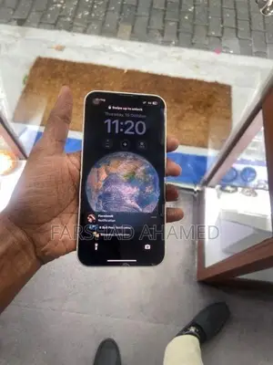 Apple iPhone 13 (Used)