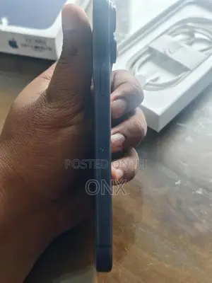 Apple iPhone 17 Pro Max (Used)