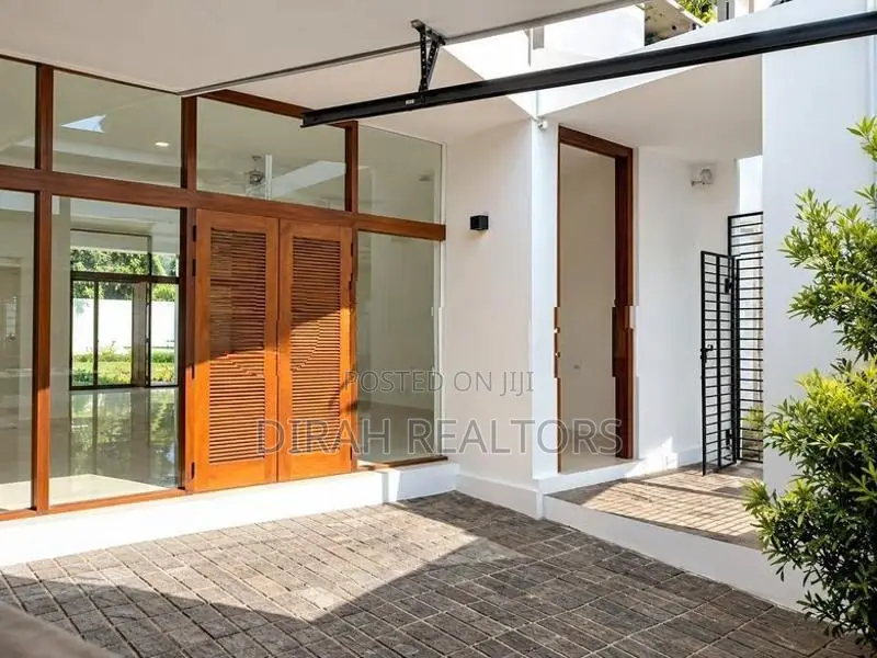4BR Luxury House For Sale | Nawala (ZR-0041)