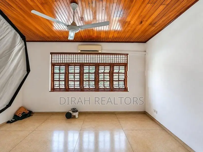 4BR House For Rent | Rajagiriya (ZR-0042)