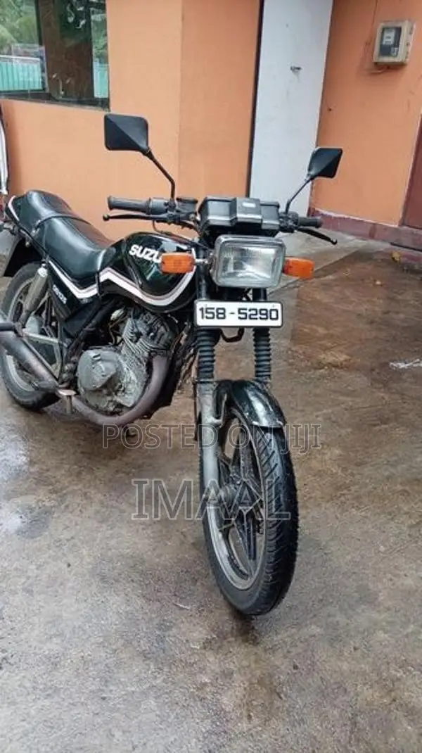 Suzuki GS 125 1997