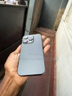 Apple iPhone 15 Pro (Used)