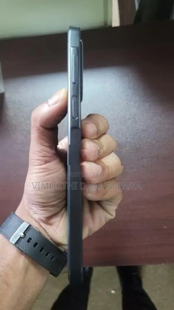 Samsung Galaxy A17 (Used)