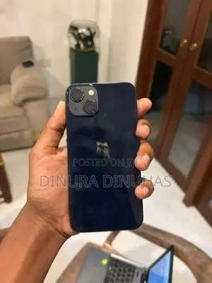 Apple iPhone 13 (Used)
