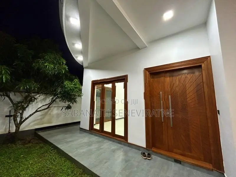 Luxury 3 Storied Brand-New House 🏠️ Sale From Maharagama Arawwala