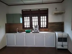 2 story 5 Rooms Panipitiya Town