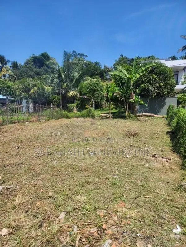 Land in Homagama Hanwella Artigala Rd