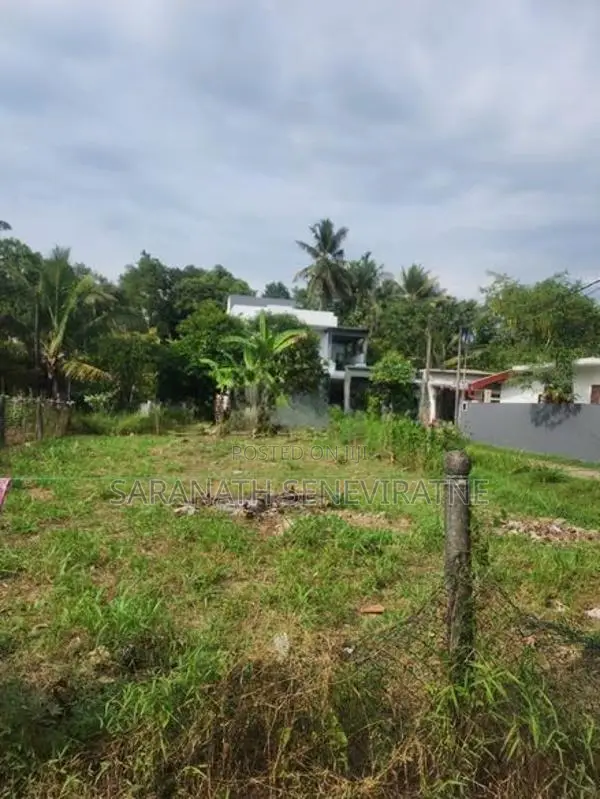 Land in Homagama Hanwella Artigala Rd