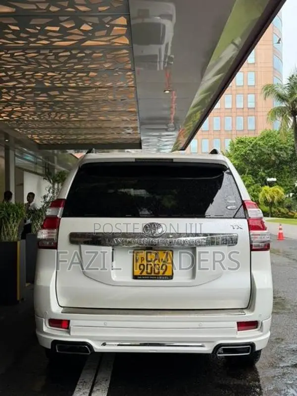 Toyota Land Cruiser Prado 2015