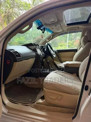 Toyota Land Cruiser Prado 2015