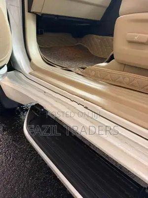 Toyota Land Cruiser Prado 2015
