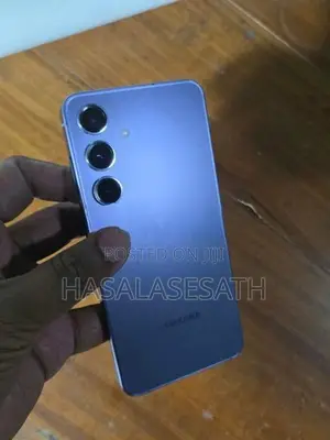 Samsung Galaxy S24 (Used)