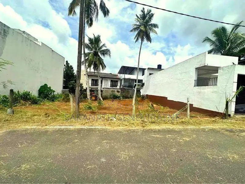 Land For Sale in Horahena Hokandara - Private Owned
