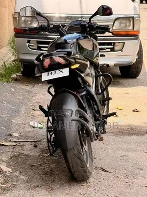 Bajaj Pulsar NS200 BS7 2025
