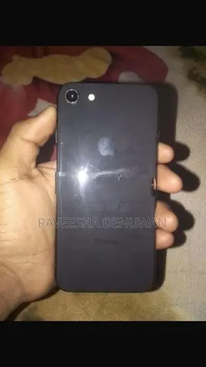 Apple iPhone 8 (Used)