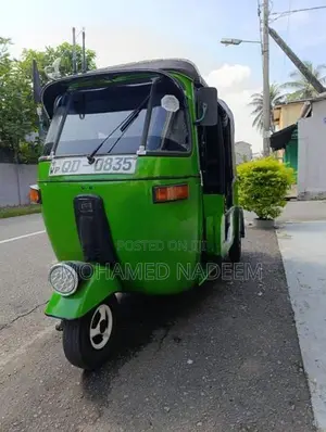 Bajaj RE 2 Stroke 2005